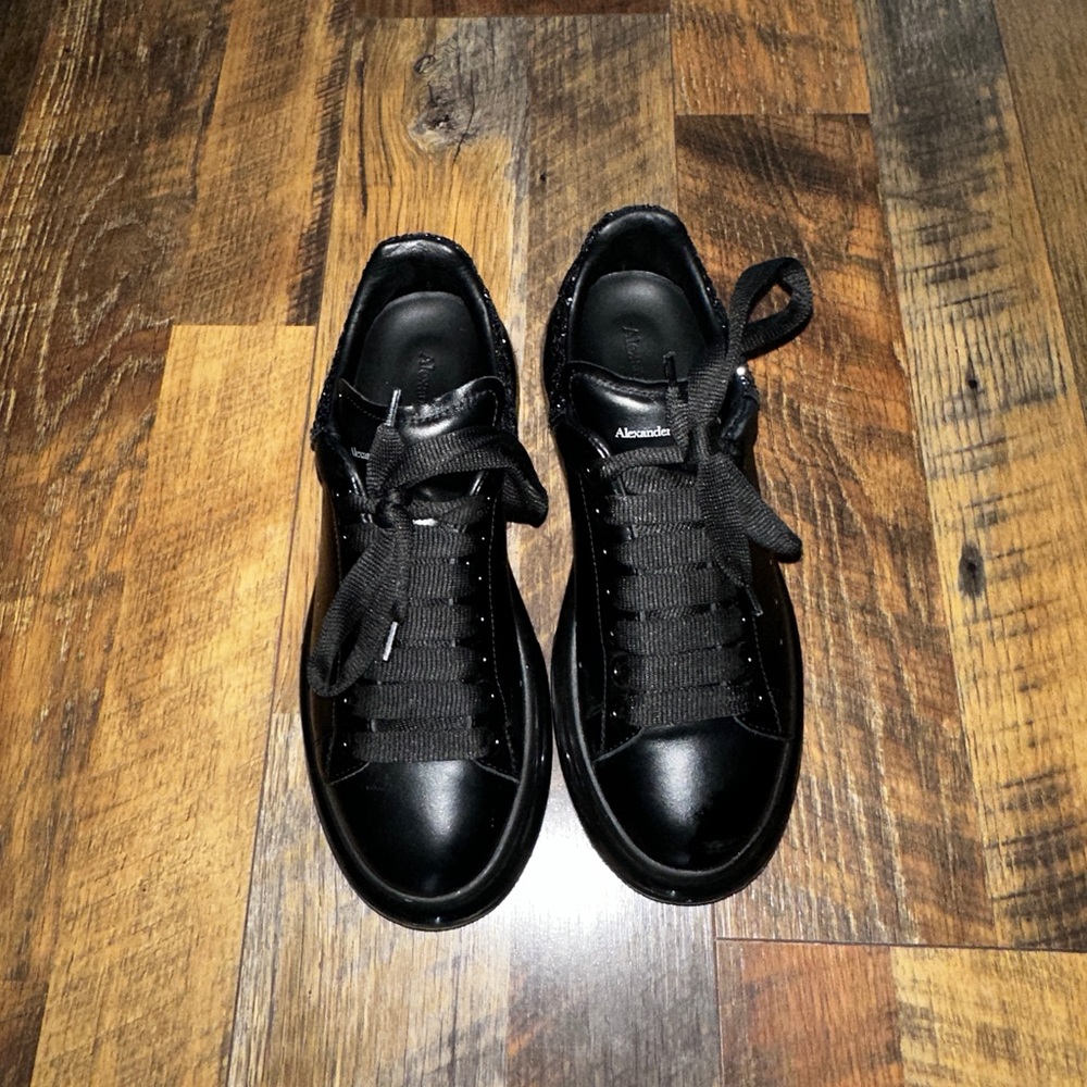 Alexander McQueen Oversized Leather Sneakers Women’s 8
